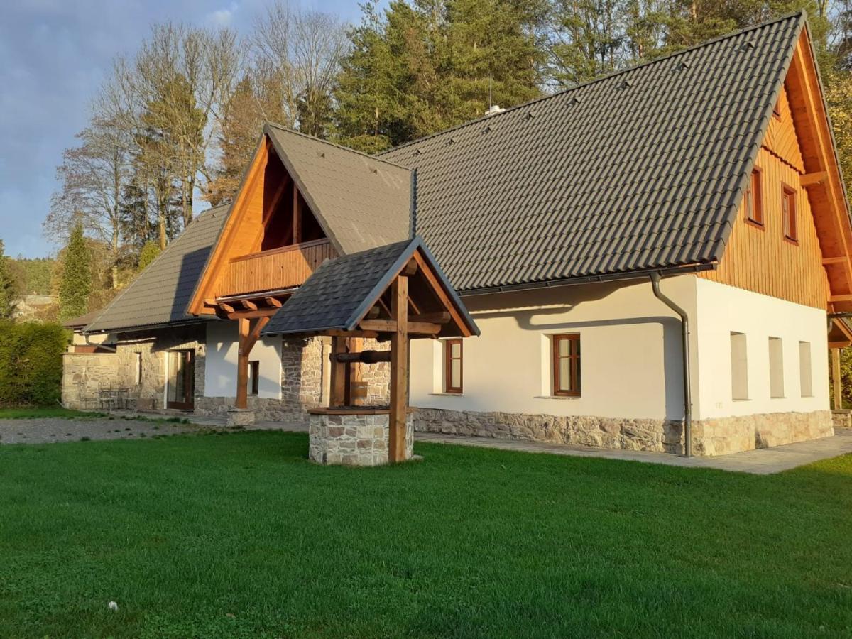 Вілла The Retreat Zdarky Екстер'єр фото